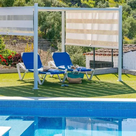 Madrid Alcazar By Ruralidays Holiday home